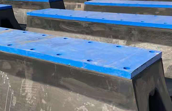 超高分子量聚乙烯护舷板